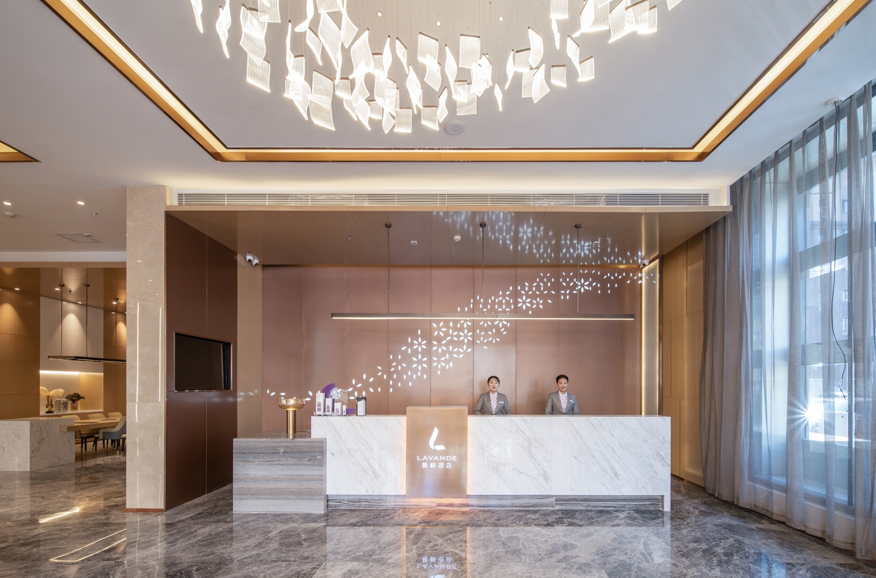 Lavande Hotel (Anshan City Center) 3*