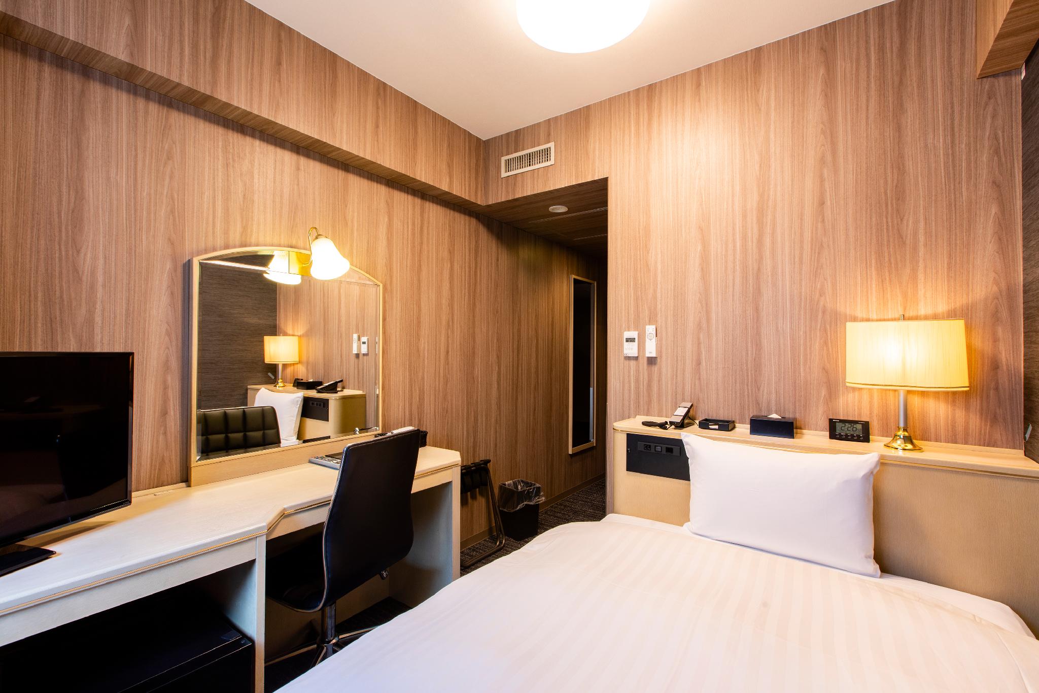 KOKO HOTEL Asahikawa Station 3*