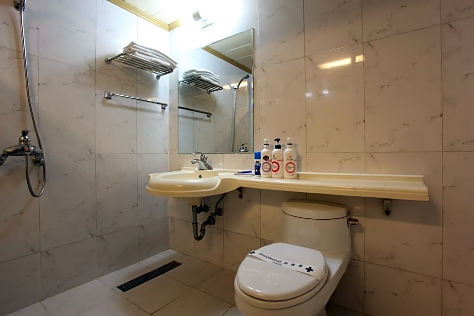 Prince Hotel 2*