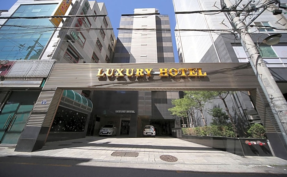 Dongdaemun Signature Tourist Hotel 2*