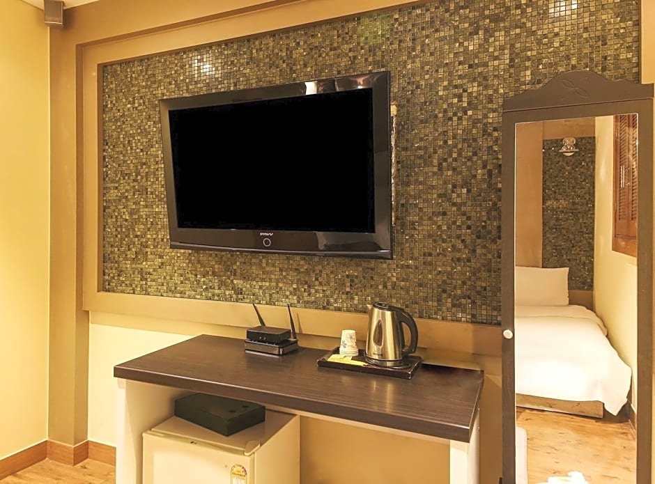 Dongdaemun Signature Tourist Hotel 2*