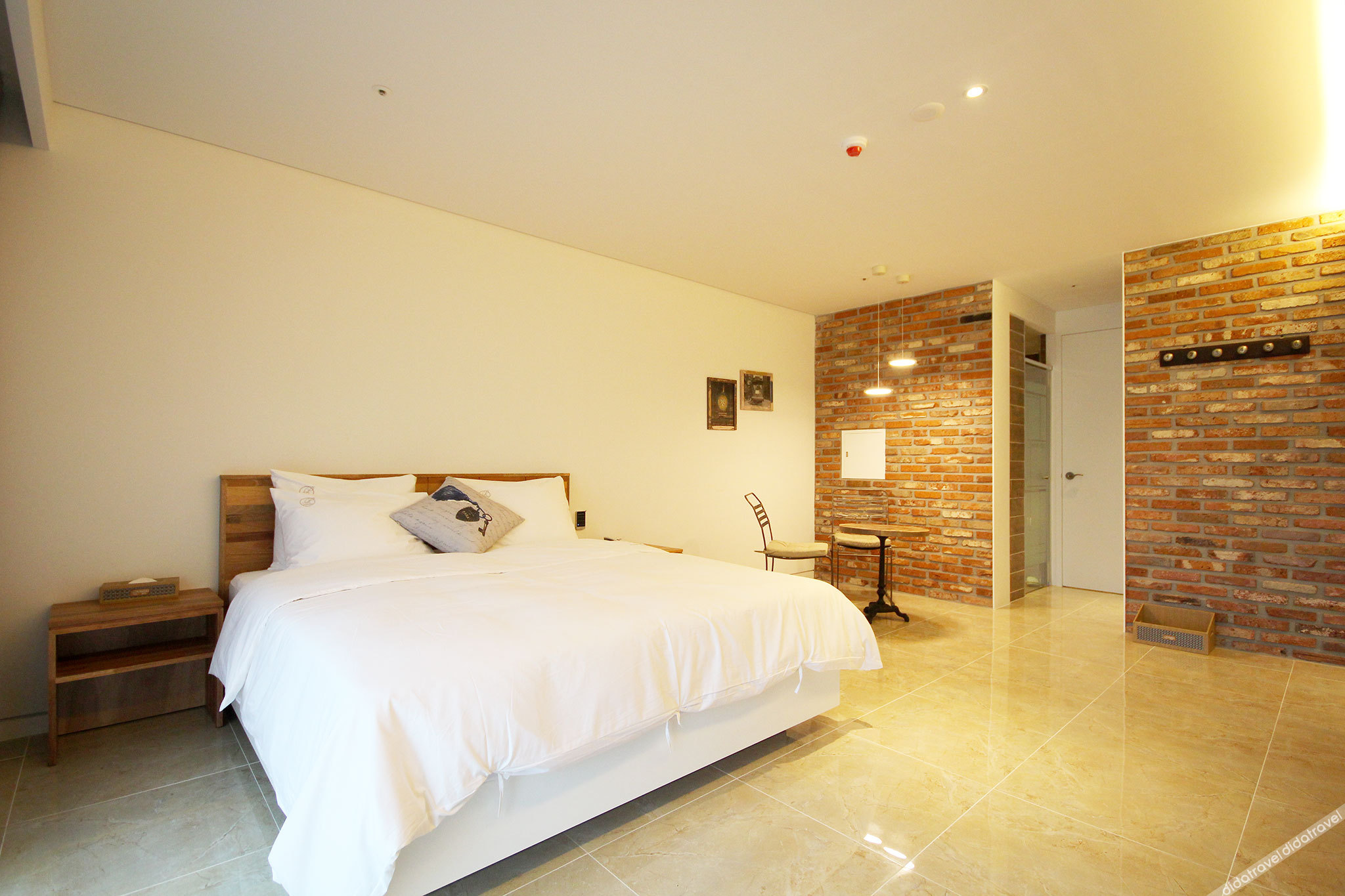 Pandora Hotel 3*