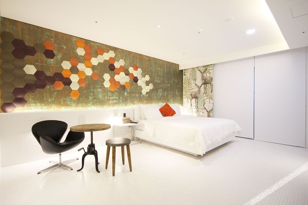 Pandora Hotel 3*