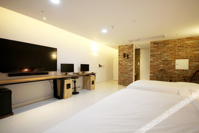 Pandora Hotel 3*