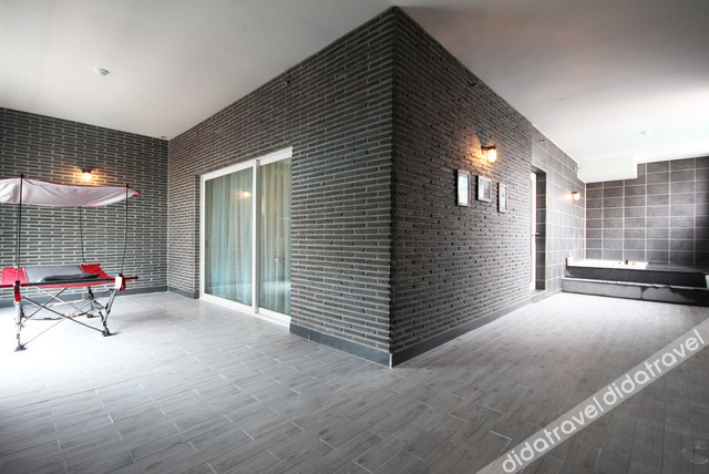 Pandora Hotel 3*