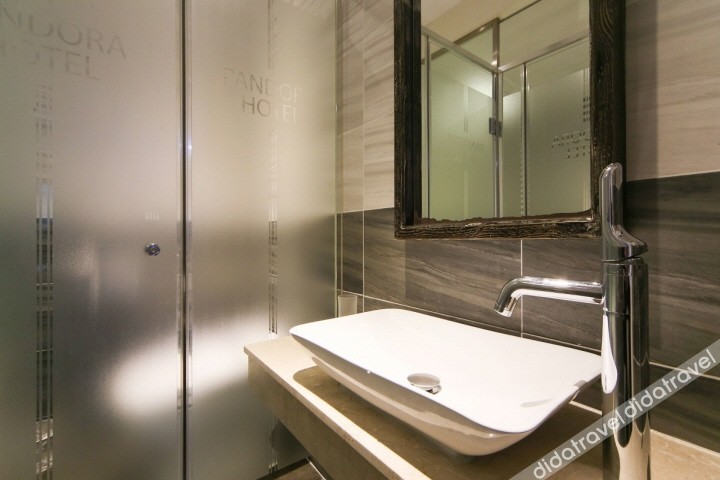 Pandora Hotel 3*