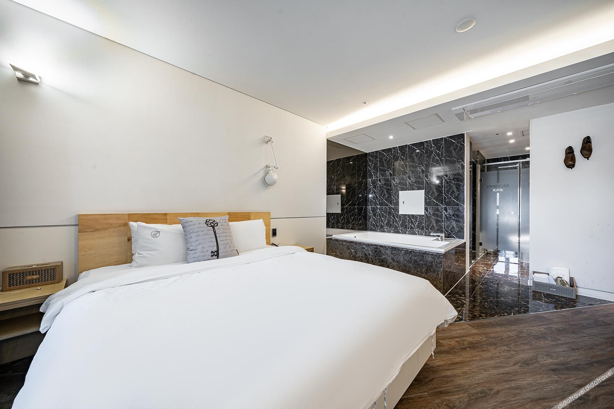 Pandora Hotel 3*