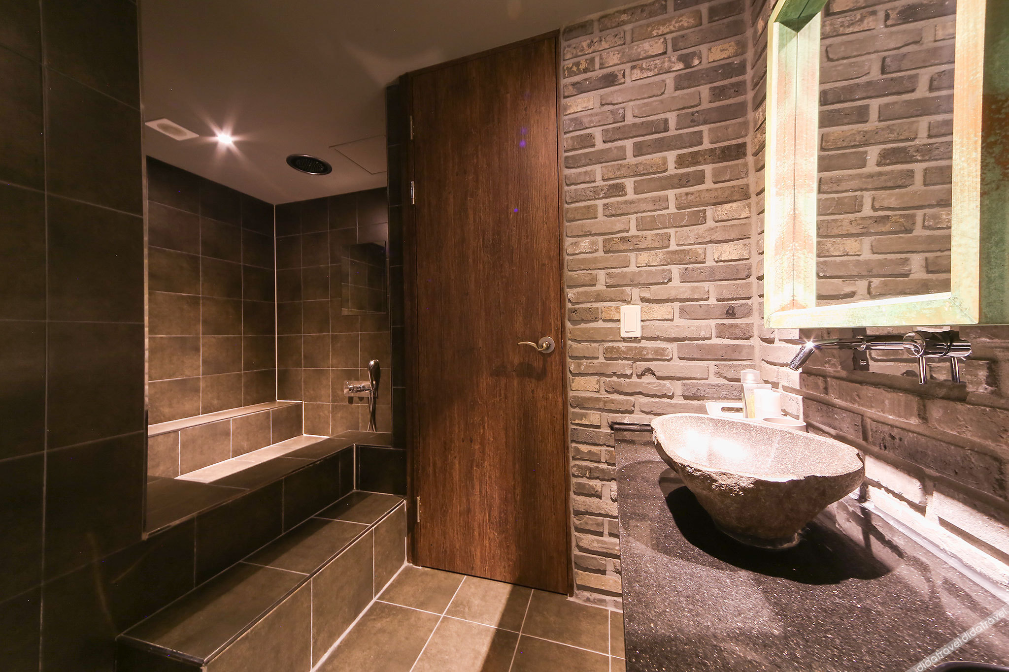Pandora Hotel 3*