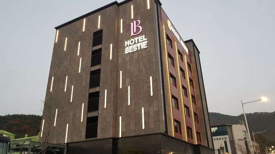 Bestie Hotel 3*