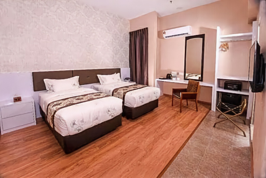 Hotel Holmes Johor Jaya 2*
