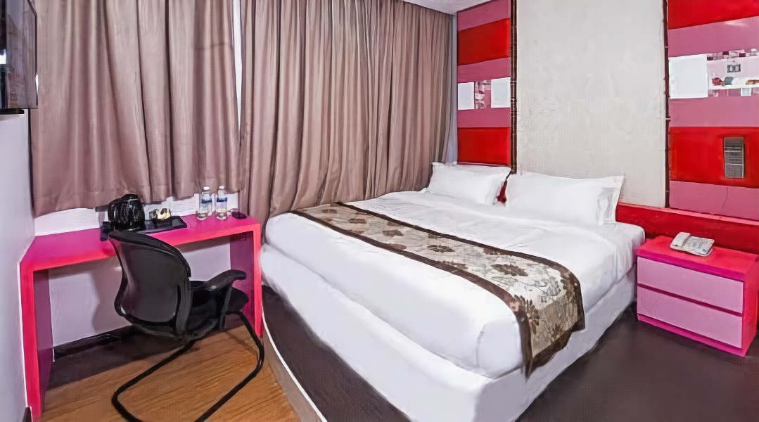 Hotel Holmes Johor Jaya 2*
