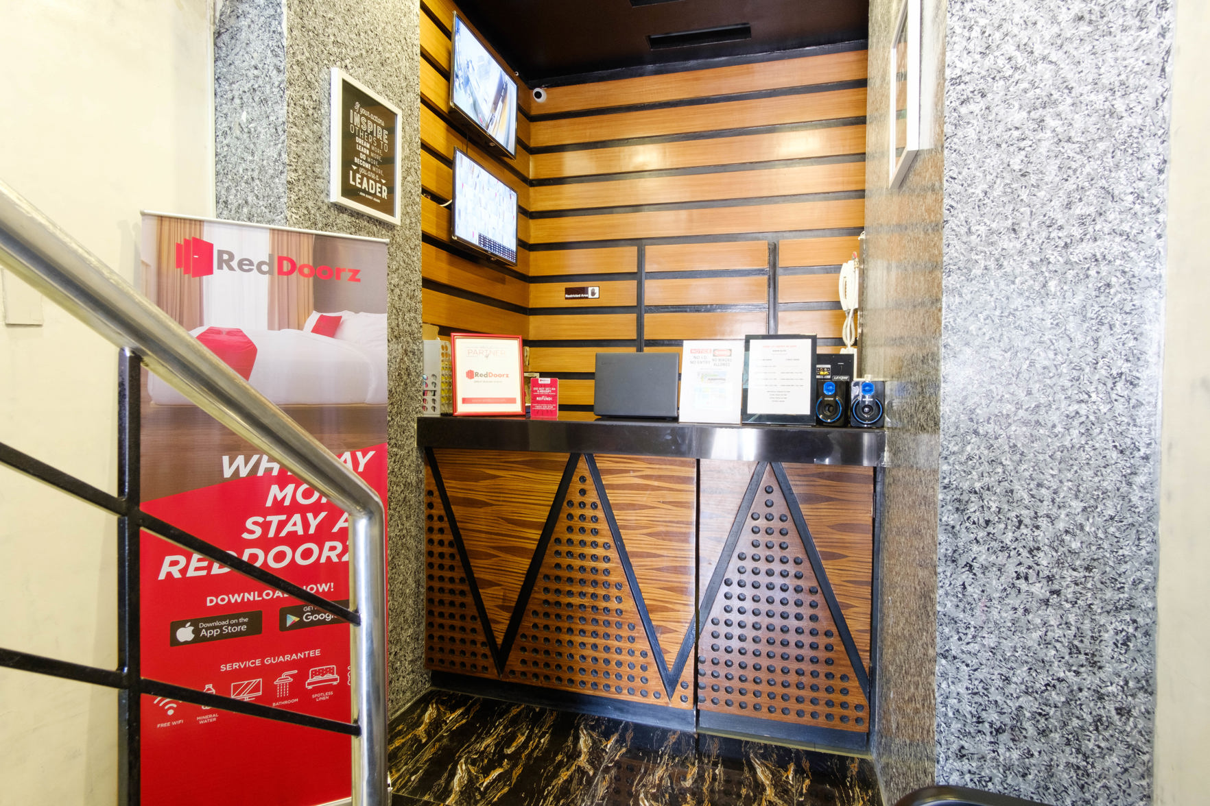 RedDoorz near Quiapo Church Manila 3*