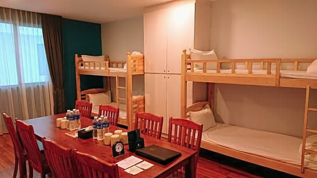 Austin Park Hotel 3*