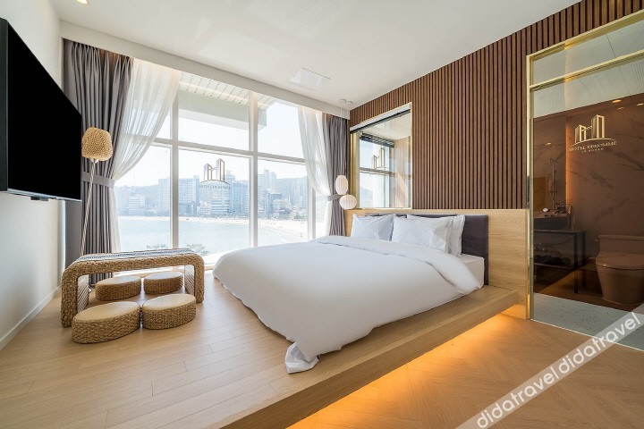 De Homme Hotel 2*