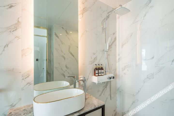 De Homme Hotel 2*
