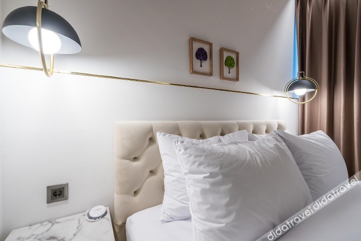 De Homme Hotel 2*