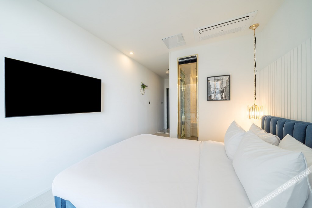 De Homme Hotel 2*