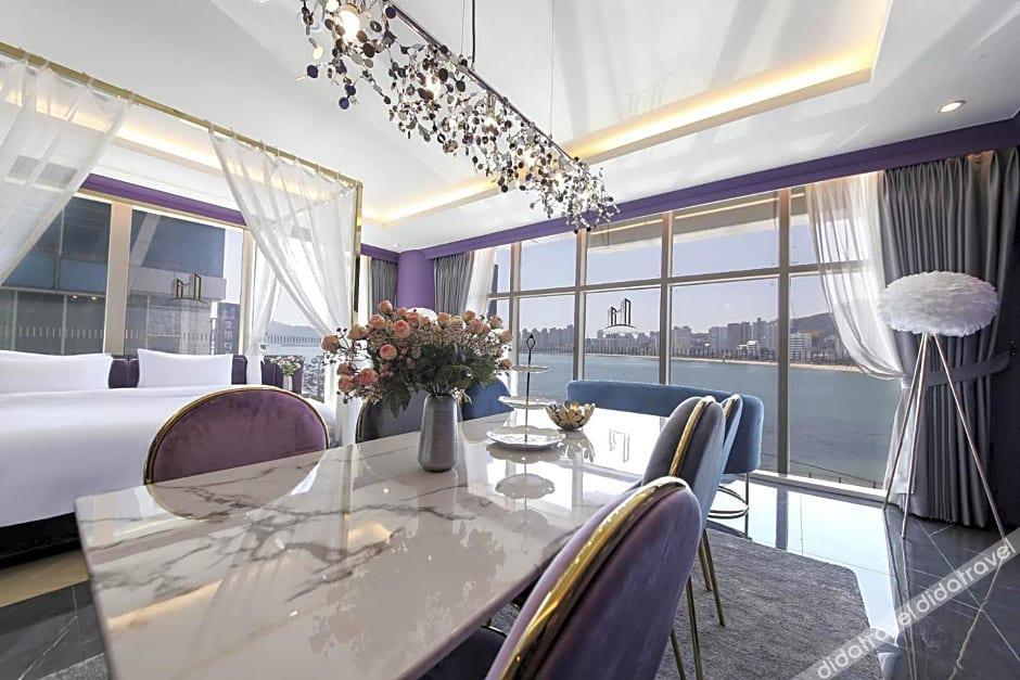 De Homme Hotel 2*