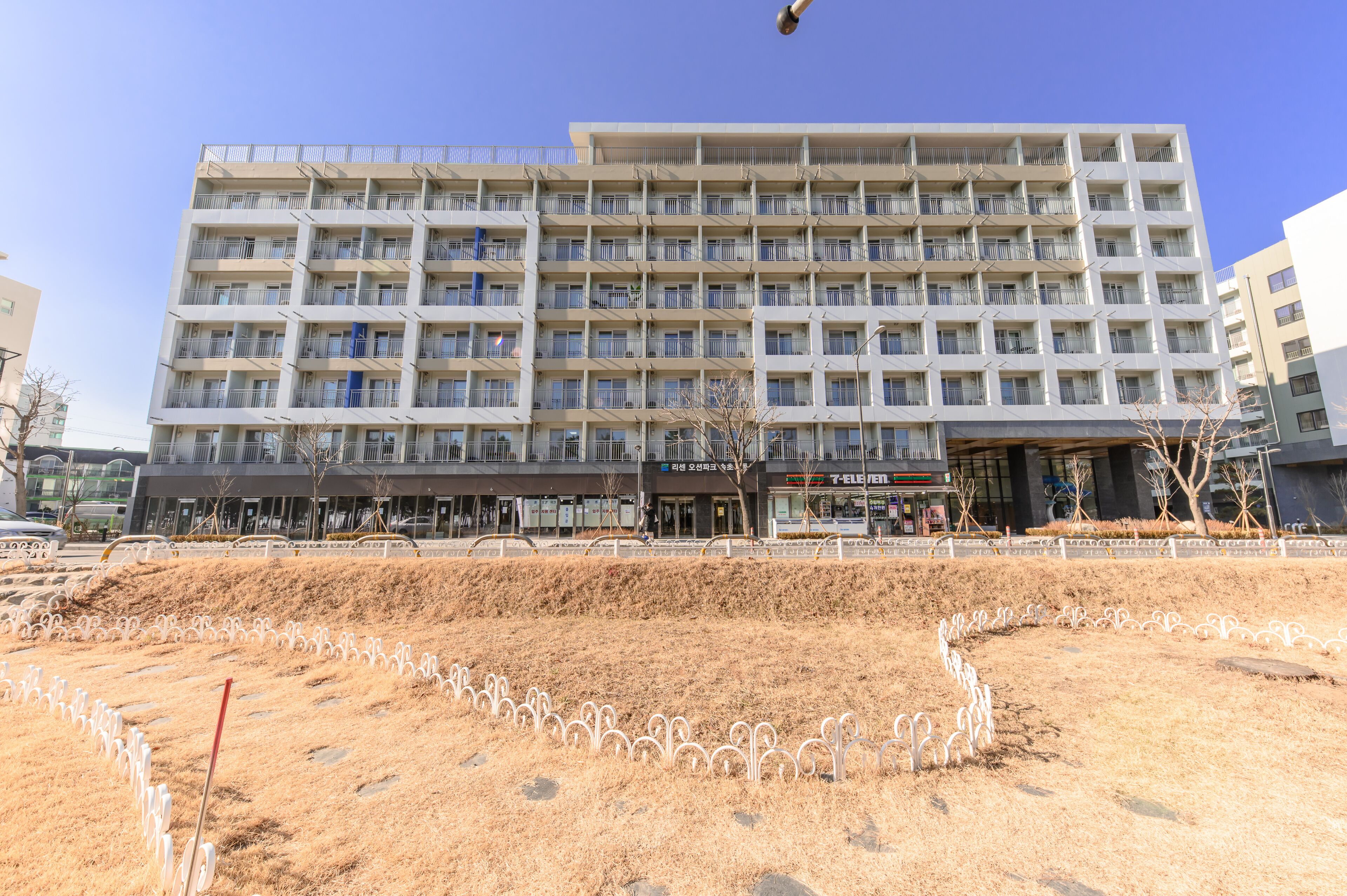 Risen Oceanpark Hotel 2*