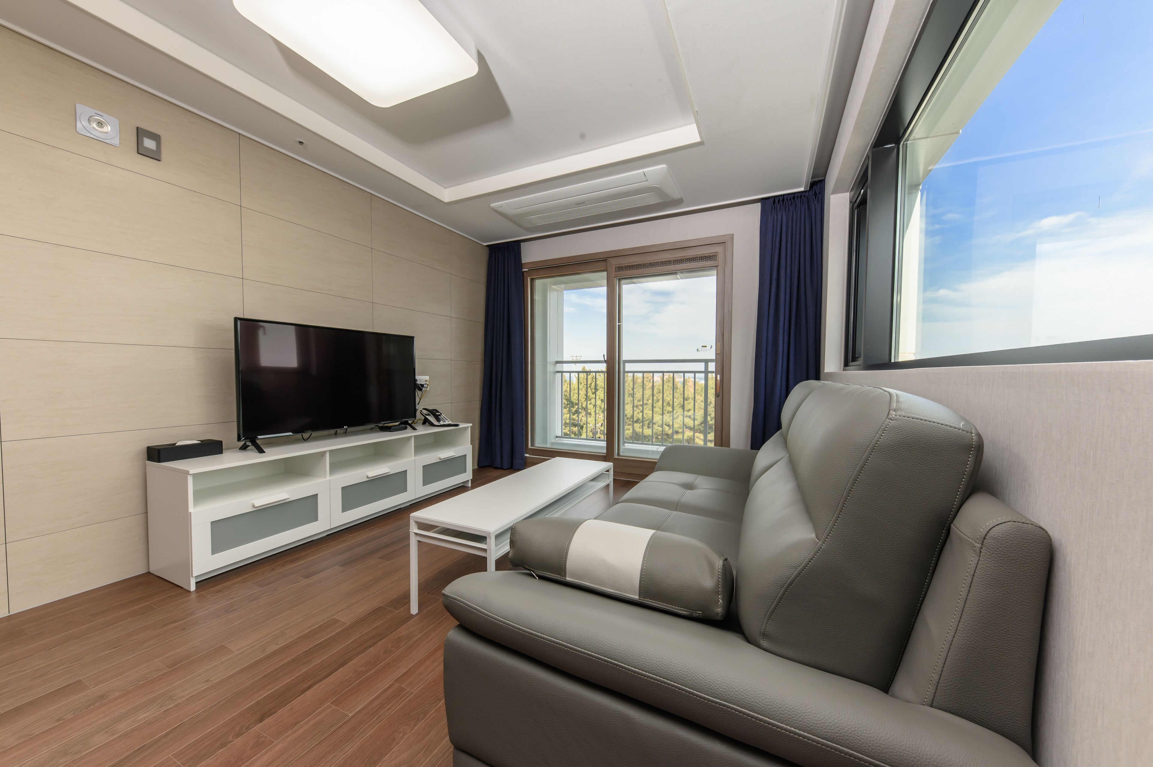 Risen Oceanpark Hotel 2*