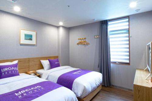 Brosis Hotel 2*