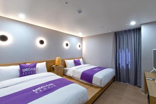 Brosis Hotel 2*