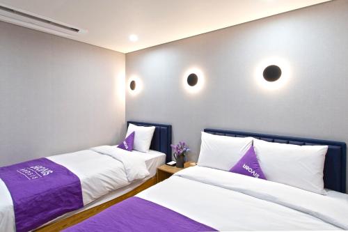 Brosis Hotel 2*