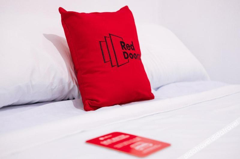 RedDoorz near SM Batangas City 1*
