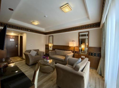 Violet Hotel 3*