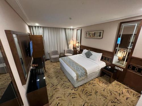 Violet Hotel 3*