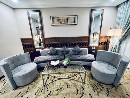 Violet Hotel 3*