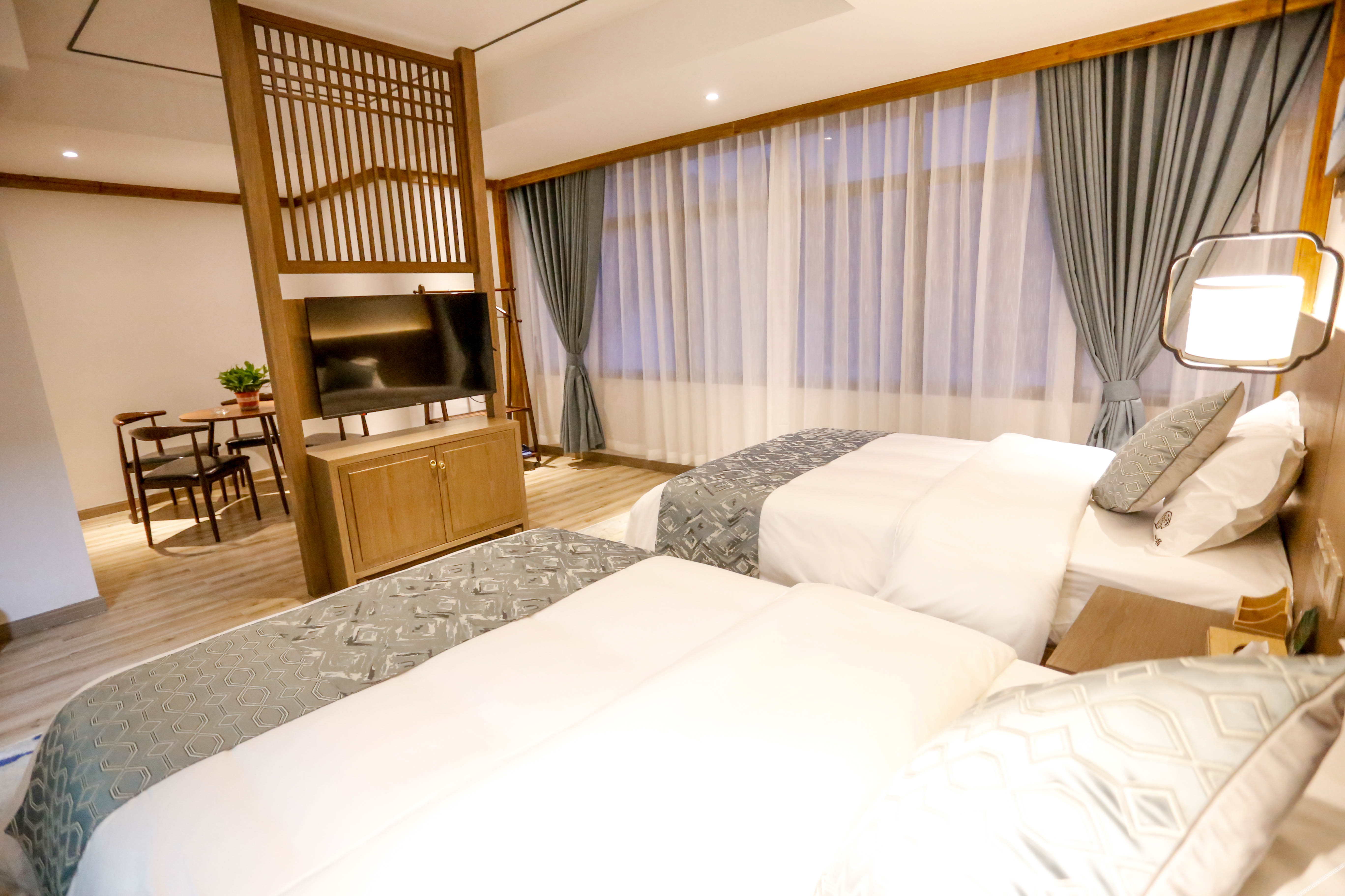 Floral Hotel·Furong Town Juxian Pavilion hotel 3*