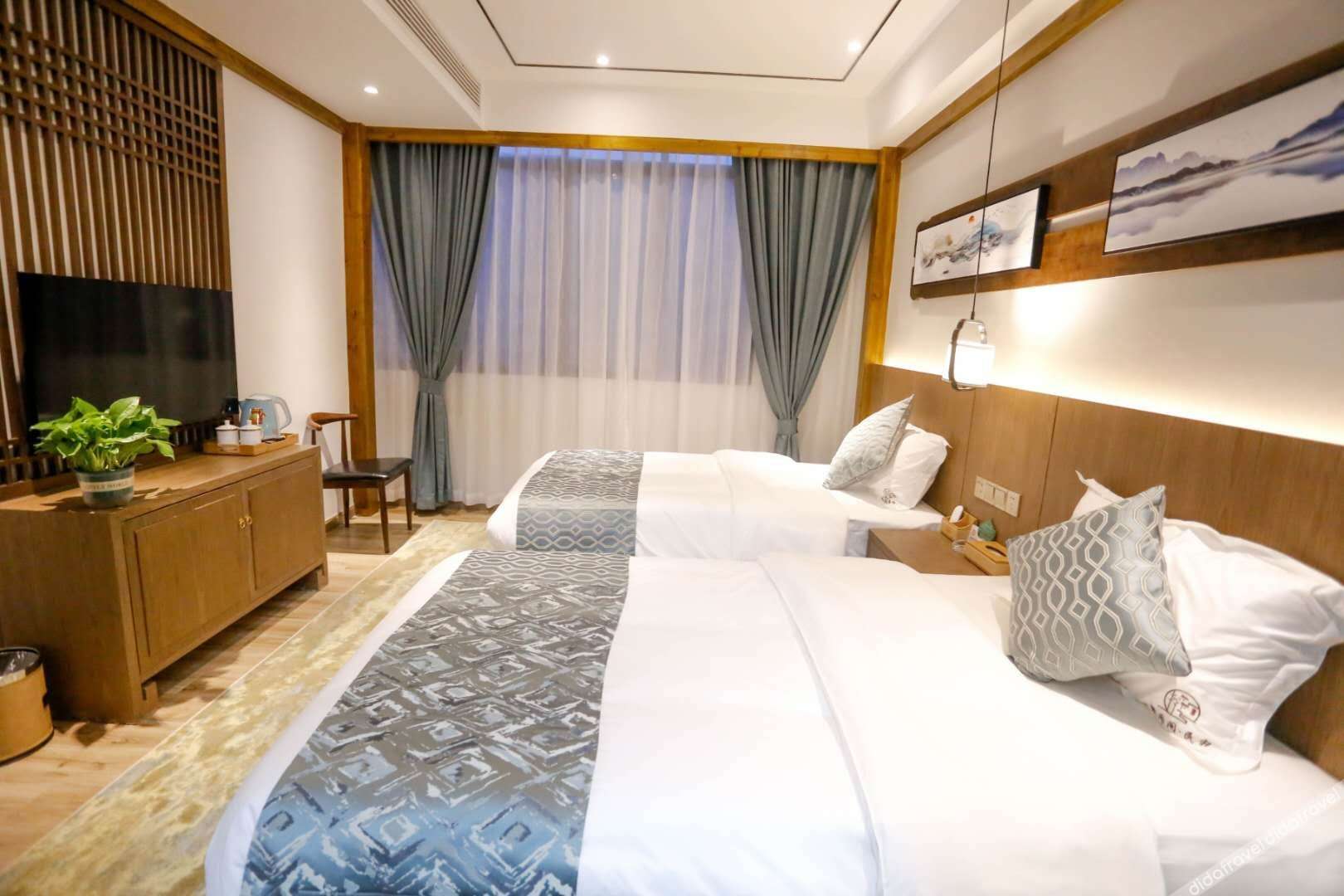 Floral Hotel·Furong Town Juxian Pavilion hotel 3*