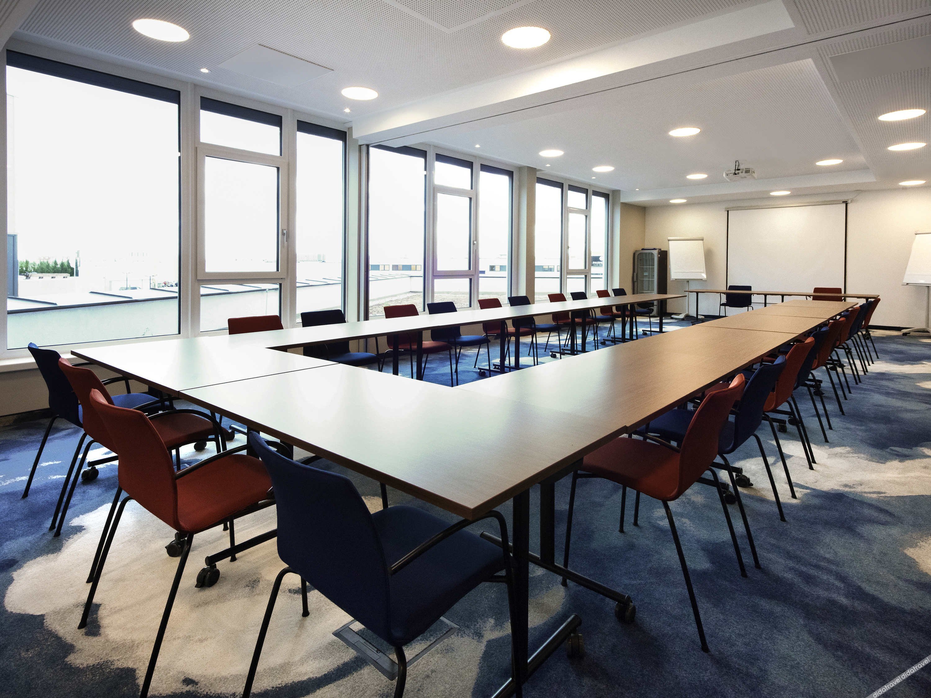 ibis Styles Parndorf Neusiedler See 2*