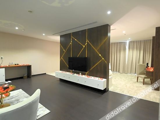 Motiara Hotel - La Valle Mall 3*