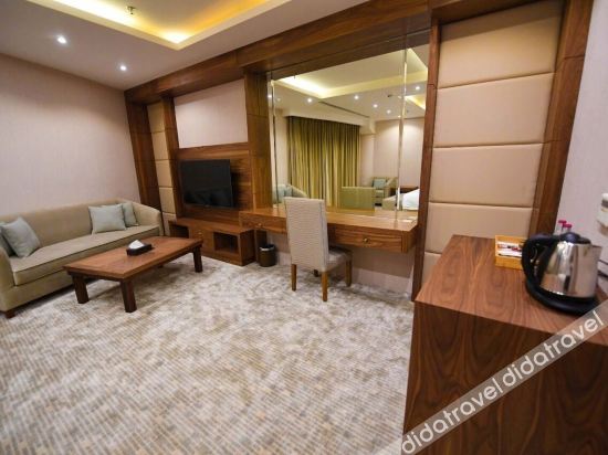 Motiara Hotel - La Valle Mall 3*