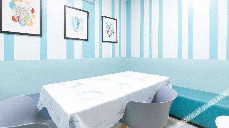Collection O Metro Manila near University Belt formerly 1318 Residences 3*
