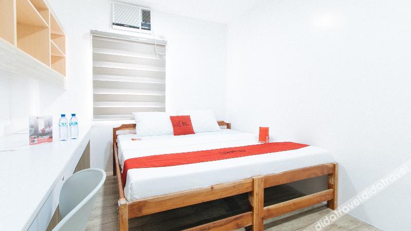 Collection O Metro Manila near University Belt formerly 1318 Residences 3*