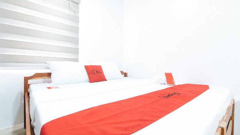 Collection O Metro Manila near University Belt formerly 1318 Residences 3*
