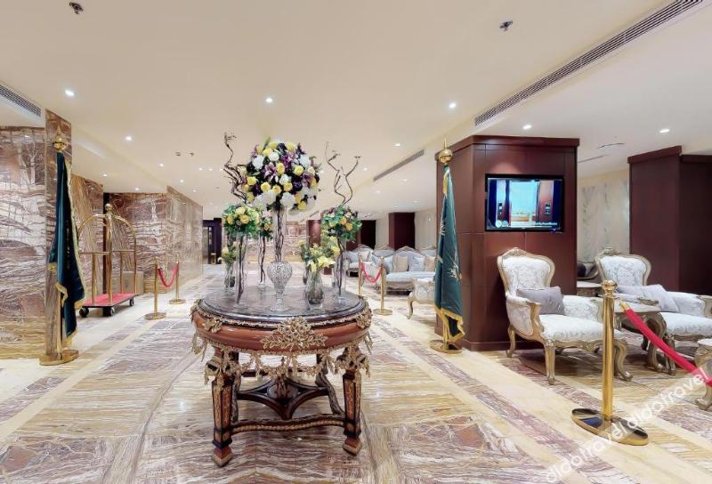 Ebreez Grand Hotel 1*
