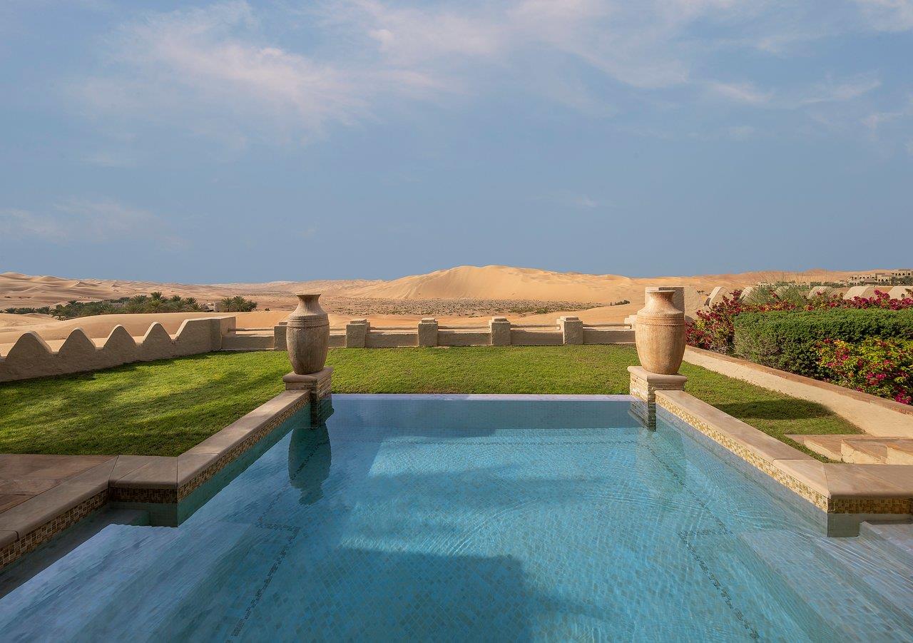 Qasr Al Sarab Desert Resort by Anantara 5*