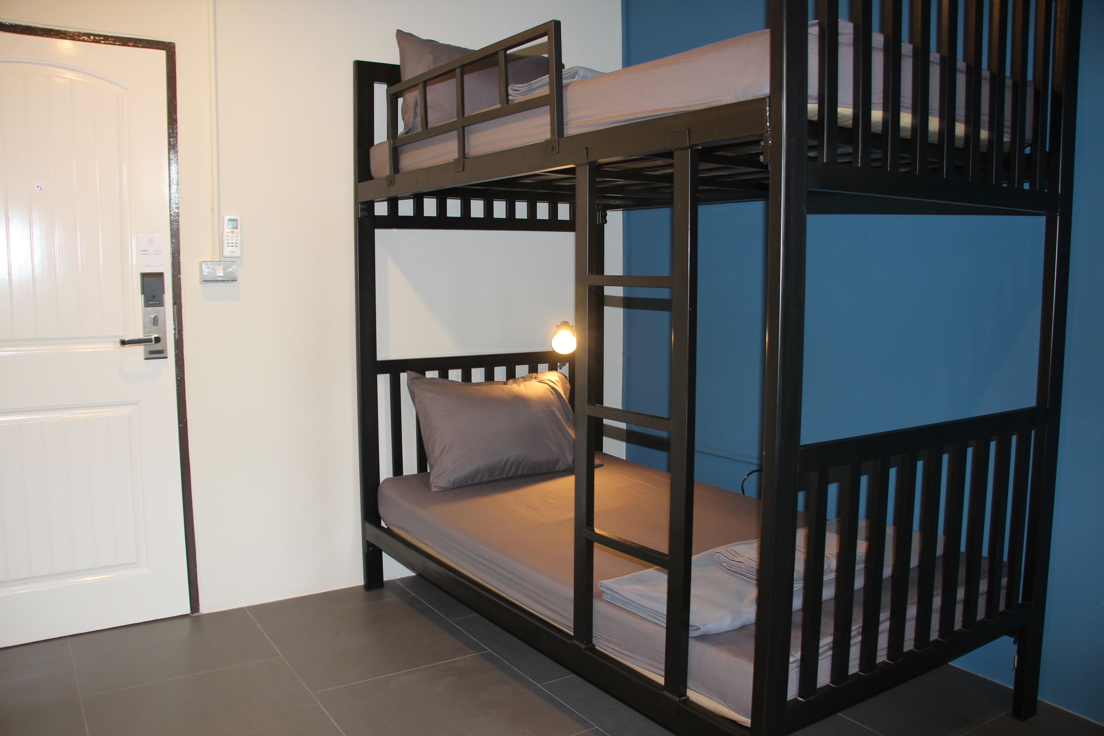 Yamyen Hostel 2*