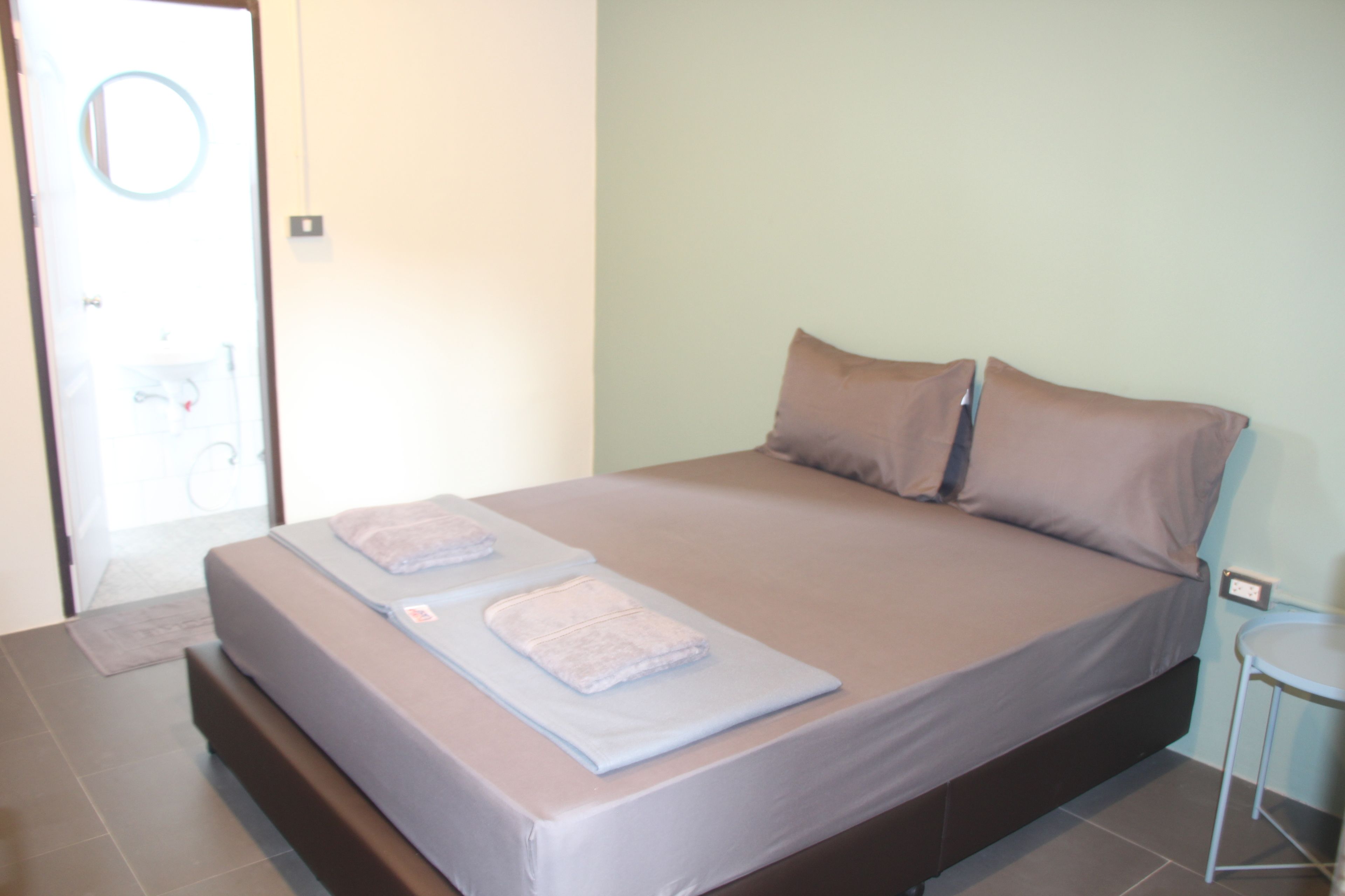 Yamyen Hostel 2*