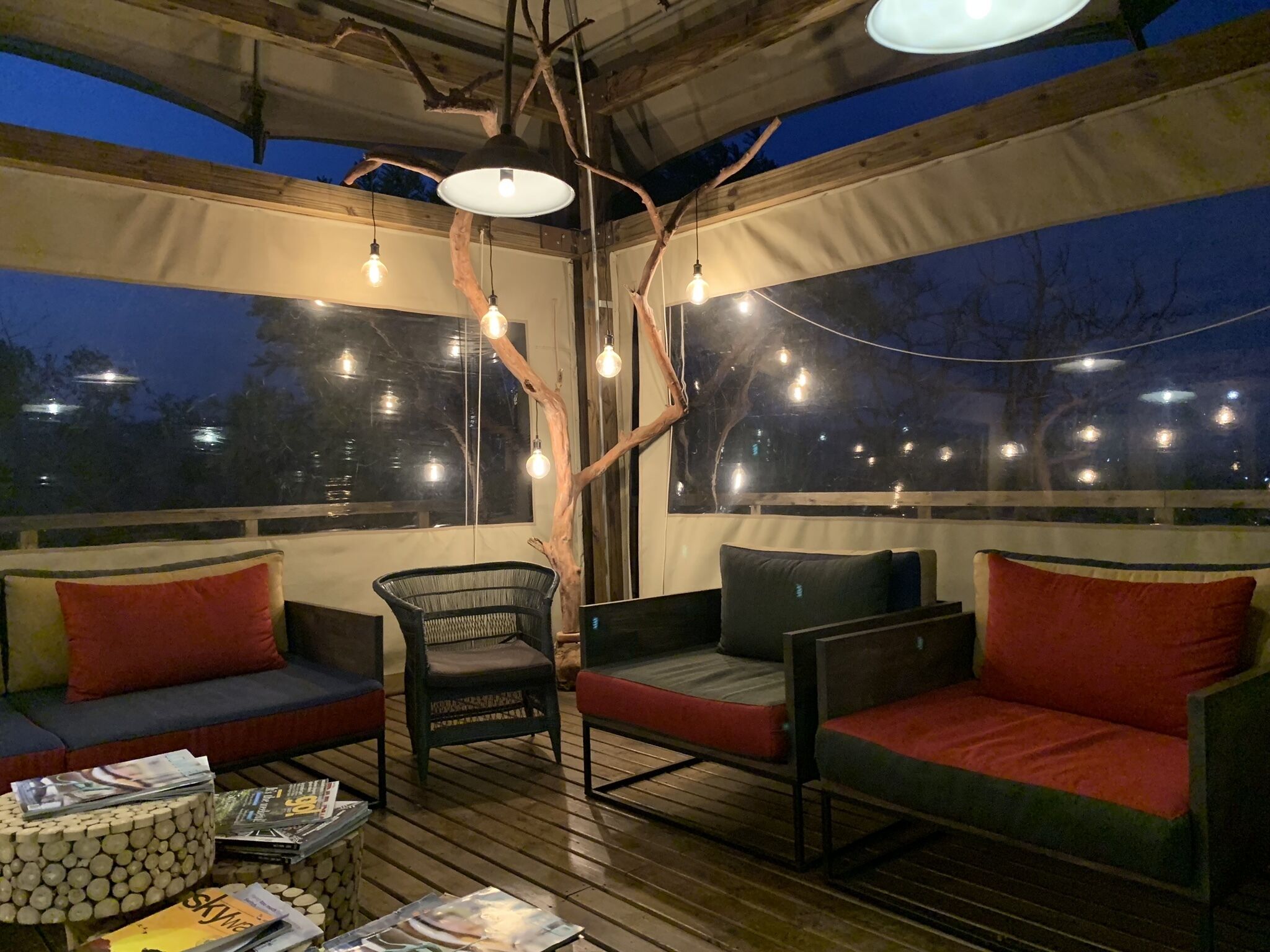 Ndhula Luxury Tented Lodge 4*