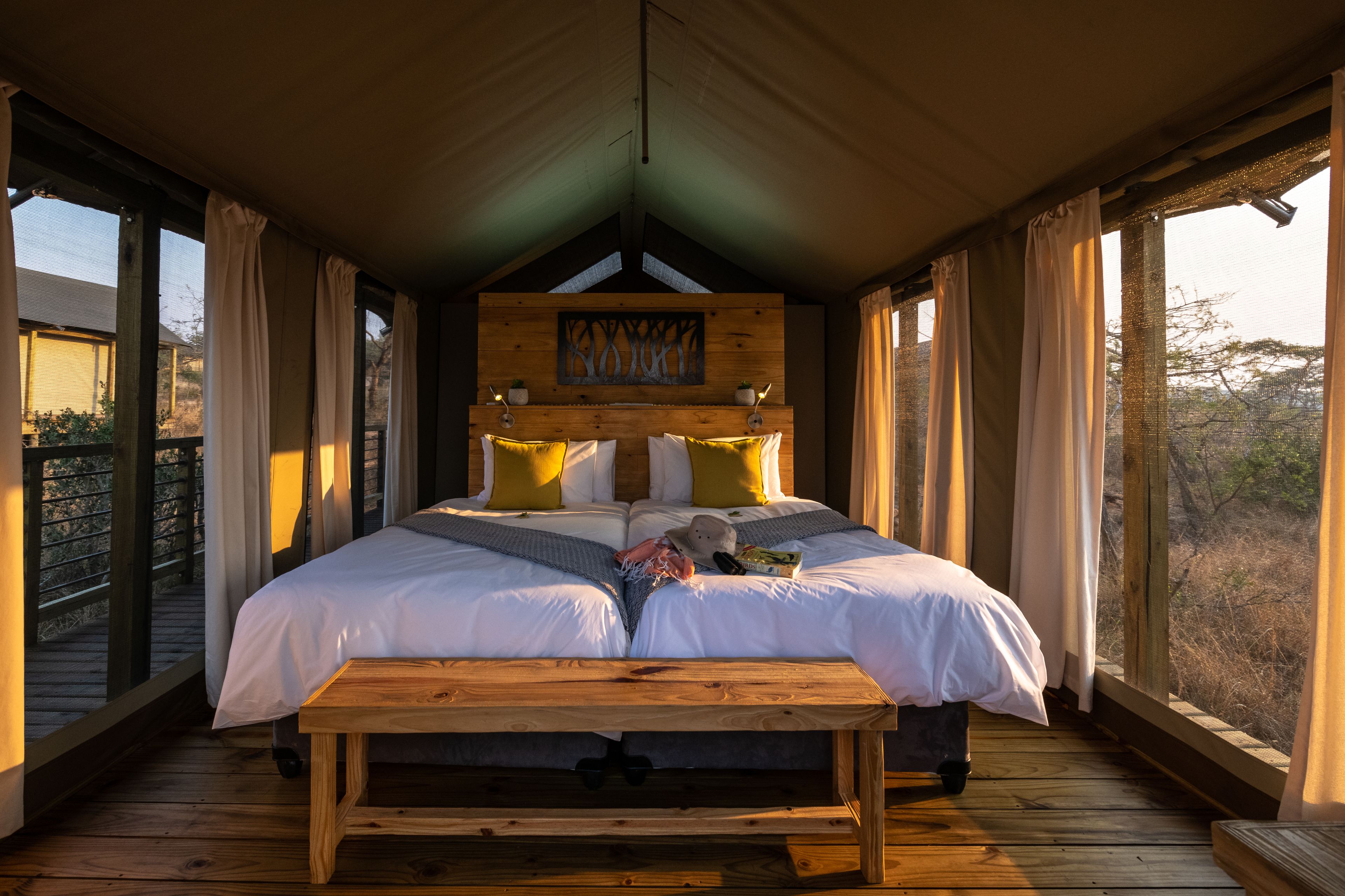 Ndhula Luxury Tented Lodge 4*