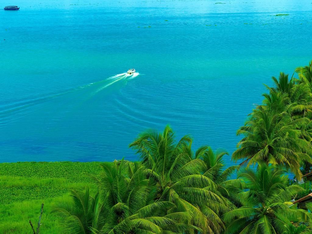 Backwater Ripples Kumarakom 5*