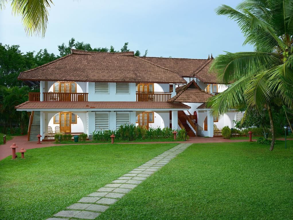 Backwater Ripples Kumarakom 5*