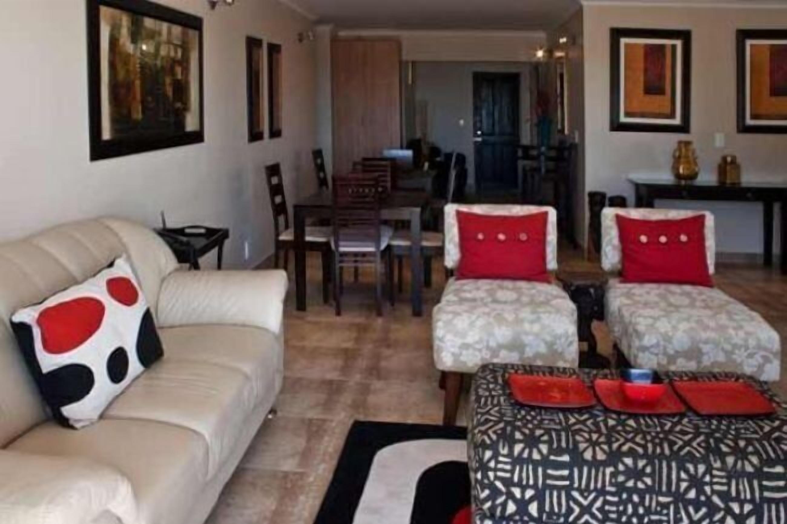 Kwantu Guesthouses 3*