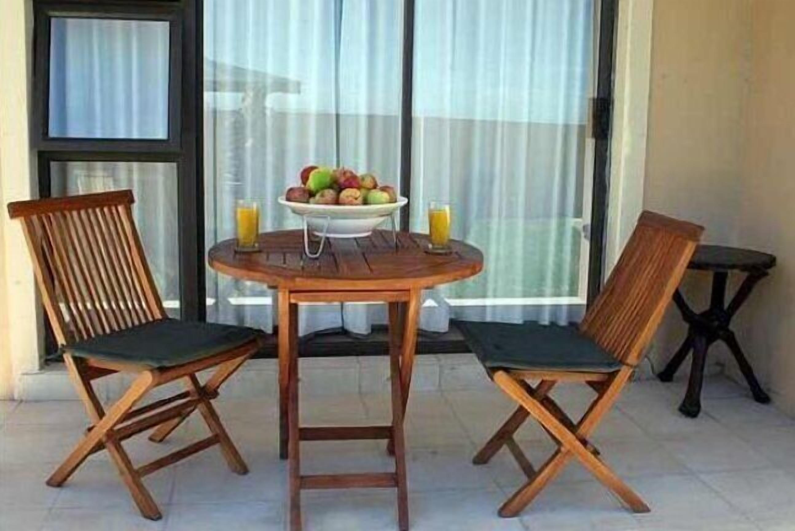 Kwantu Guesthouses 3*