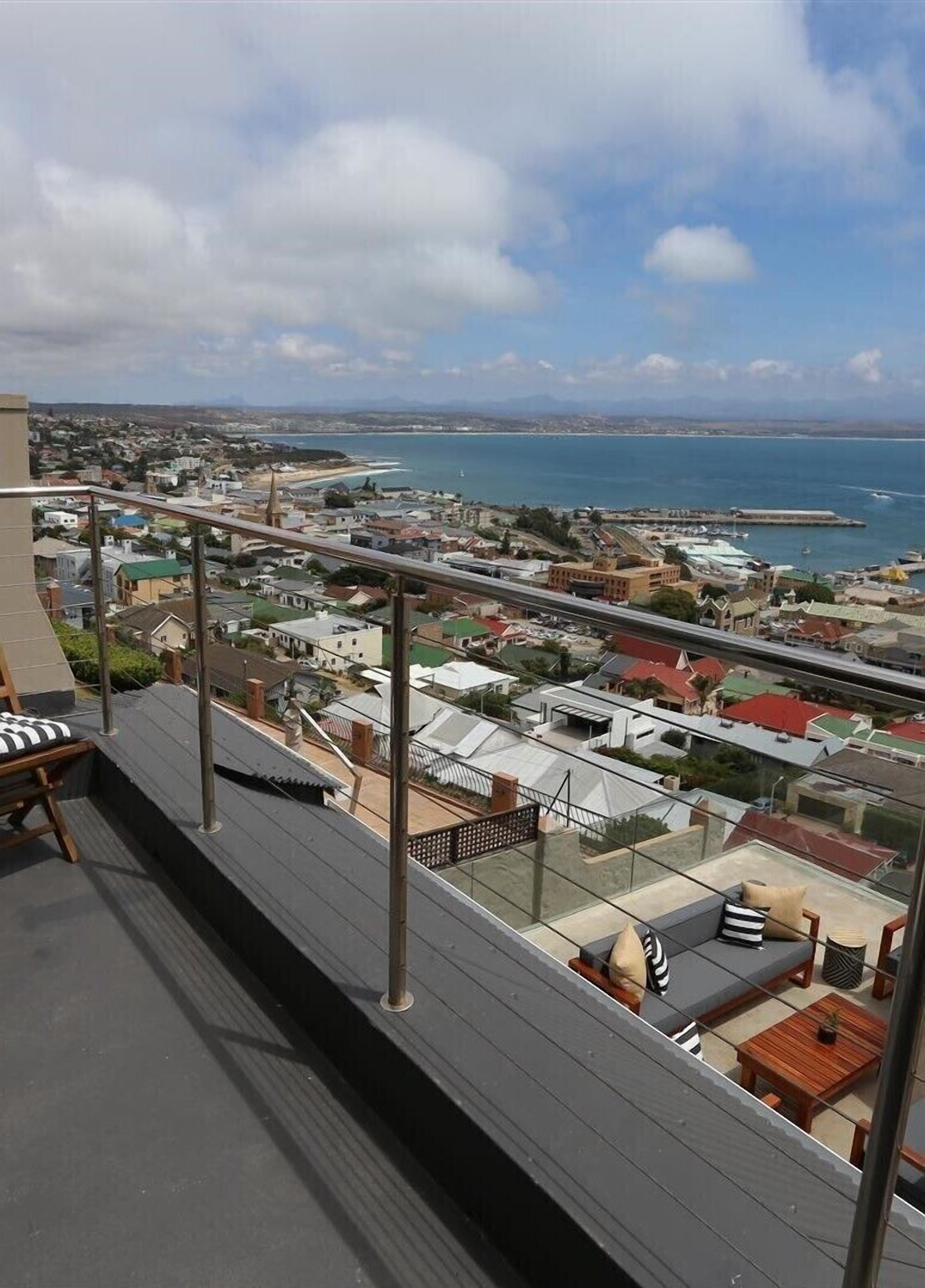The Lookout Guest House 4*